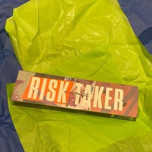 *NWT* MAC Risk Taker palette